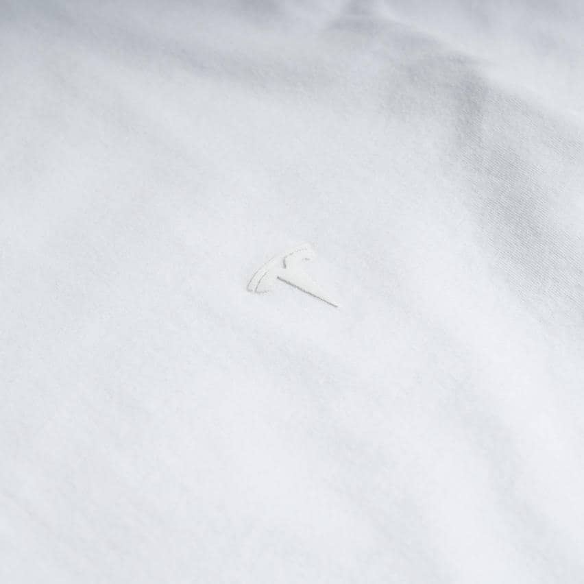 Men's 3D T Logo Long Sleeve Tee